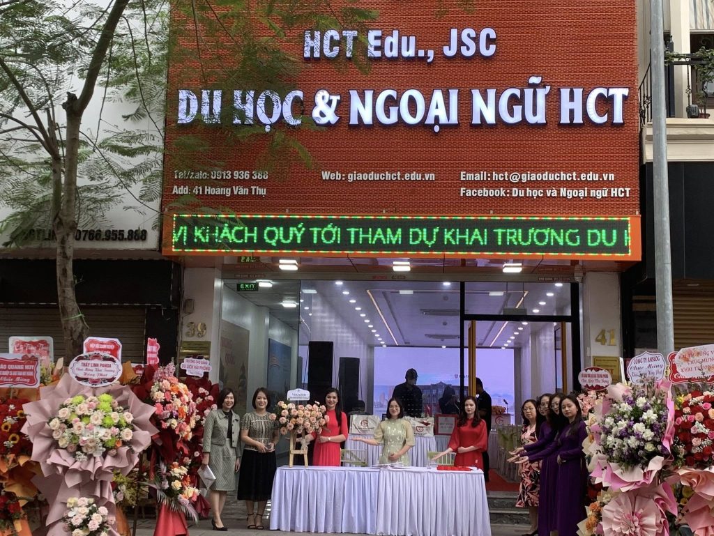 Báo Giá Thi Công Biển Quảng Cáo LED Mới Nhất Tại VHunter Print