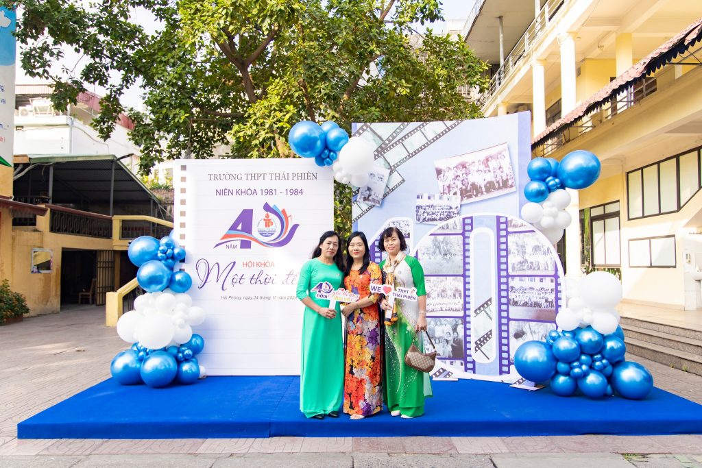 Back check-in hoài niệm – cảm xúc