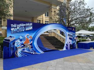 Thi Công Biển Quảng Cáo Giá Rẻ – Giải Pháp Tối Ưu Ngân Sách Cùng VHunter Print