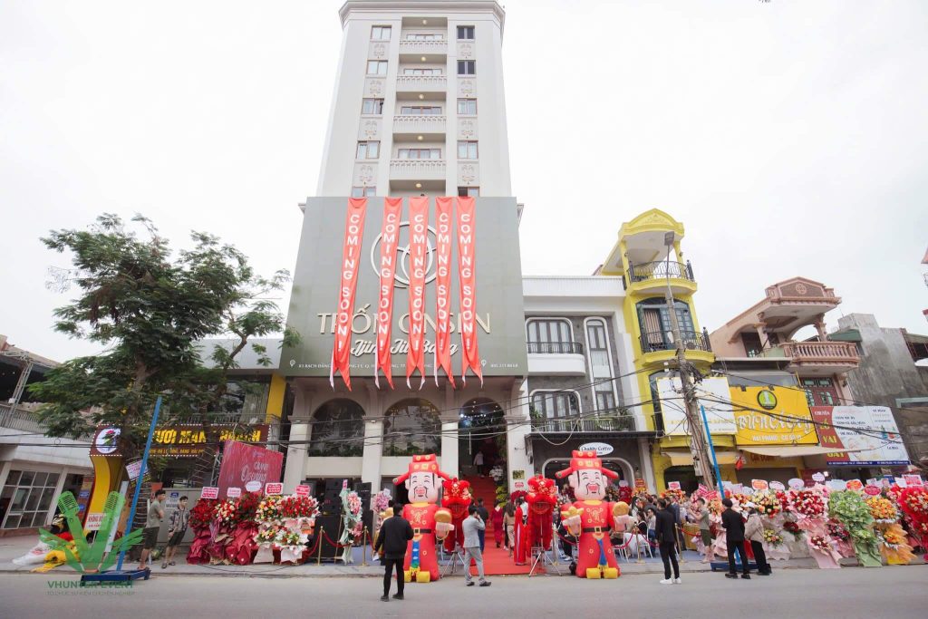 Lý do nên thuê đơn vị thi công in ấn biển quảng cáo chuyên nghiệp