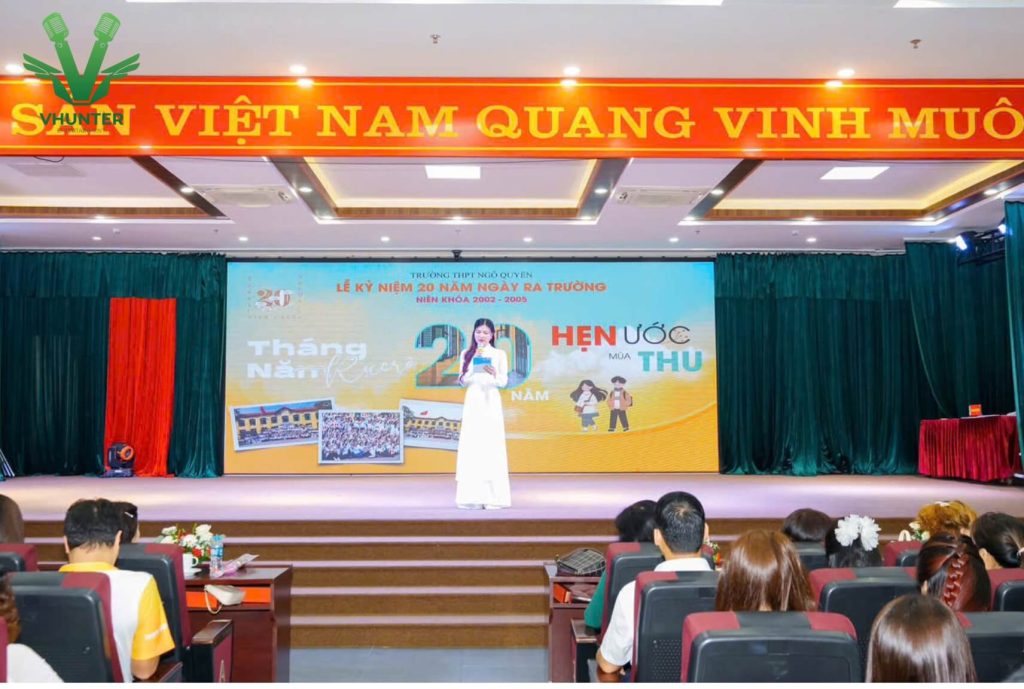 VHunter Print in ấn chương trình Kỷ niệm 20 năm ra trường – Niên khóa 2002-2005 Trường THPT Ngô Quyền
