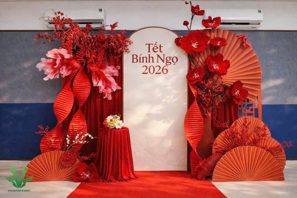 Vì sao nên đầu tư decor trang trí Tết cho VHunter Print ?