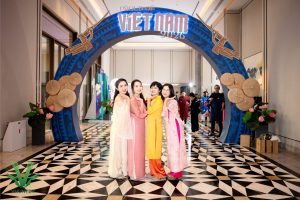 Cổng chào sự kiện là gì?